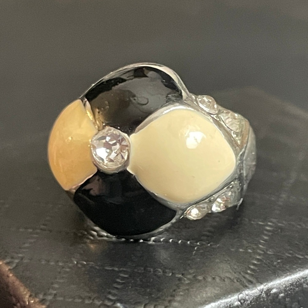 Modernist Enamel Ring Rhinestone Statement Silver Tone Cocktail Black Size 6.5